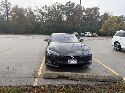 Black 2017 Tesla Model S 75D