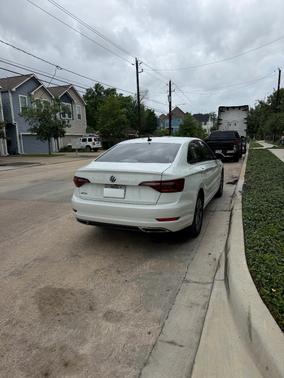White 2019 Volkswagen Jetta 1.4T SEL Premium