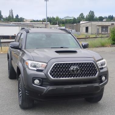 Gray 2018 Toyota Tacoma TRD Sport