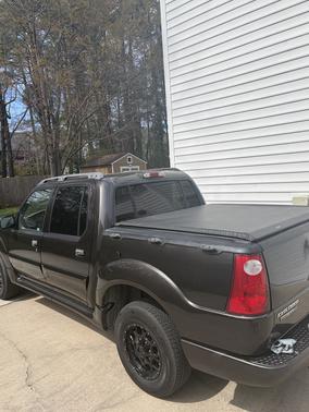 2005 Ford Explorer Sport Trac XLS