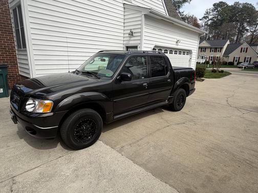 2005 Ford Explorer Sport Trac XLS