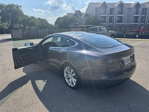 Gray 2017 Tesla Model S 100D