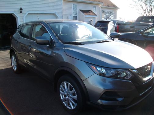 2020 Nissan Rogue Sport S