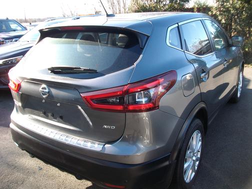 2020 Nissan Rogue Sport S