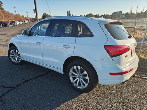 2015 Audi Q5 2.0T Premium Plus