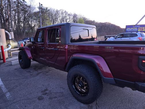 2021 Jeep Gladiator Sport S