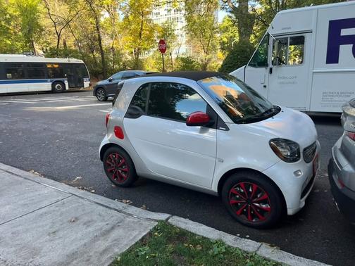 2017 smart ForTwo Passion