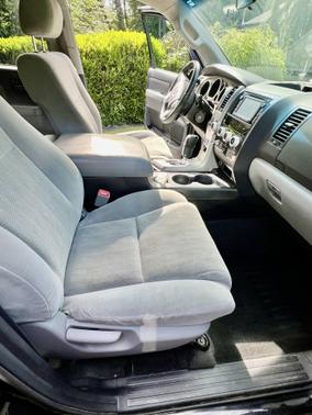 2015 Toyota Sequoia SR5