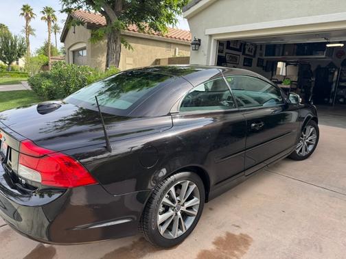 Black 2013 Volvo C70 T5 Premier Plus