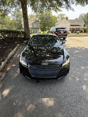Black 2016 Audi TT 2.0T