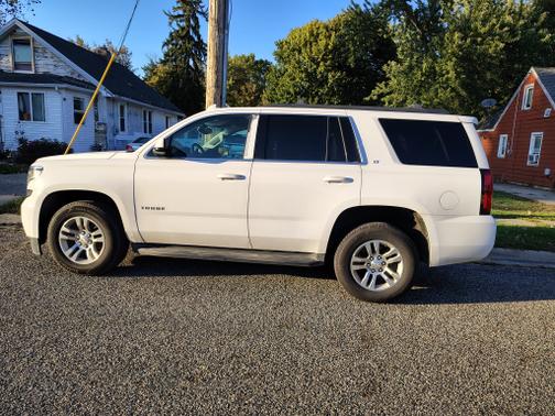 White 2015 Chevrolet Tahoe LT