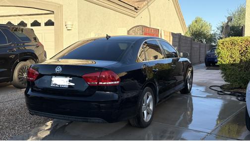 2012 Volkswagen Passat 2.5 SE