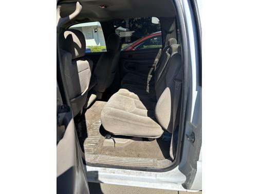 2005 Chevrolet Silverado 1500 LS Crew Cab
