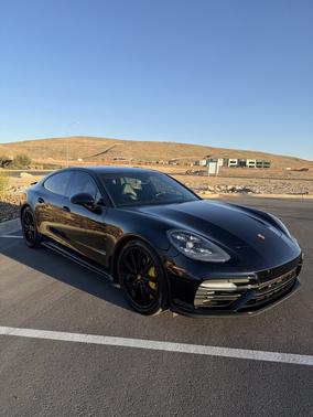 2018 Porsche Panamera Panamera Turbo