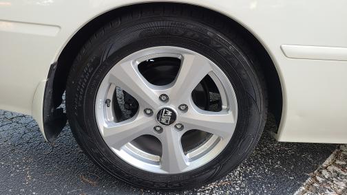 Photo 5 of 15 of 2002 Toyota Camry Solara SE