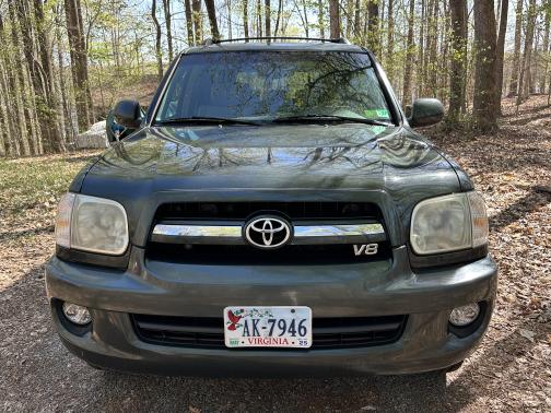 2006 Toyota Sequoia SR5