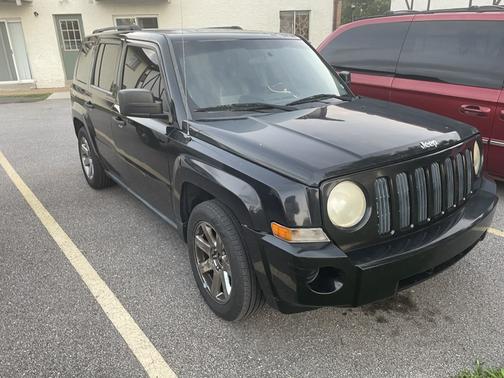 Black 2008 Jeep Patriot Sport