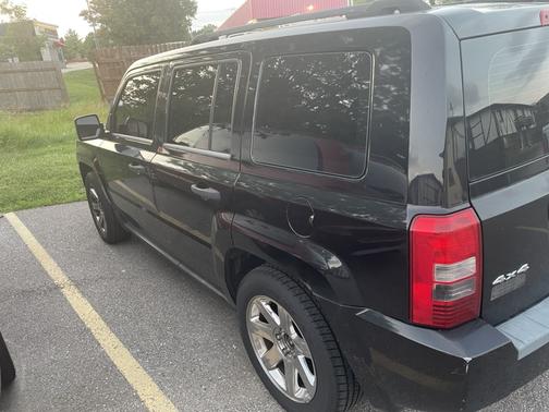 Black 2008 Jeep Patriot Sport