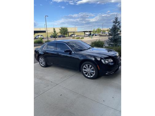 2016 Chrysler 300 Anniversary Edition