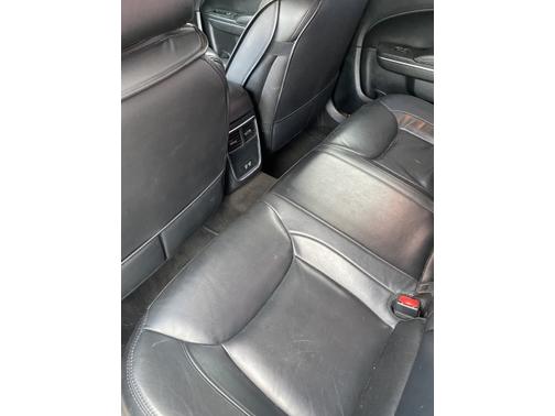 2016 Chrysler 300 Anniversary Edition