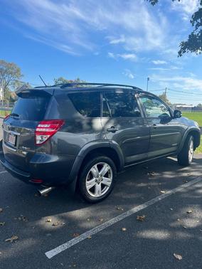 2010 Toyota RAV4 Sport