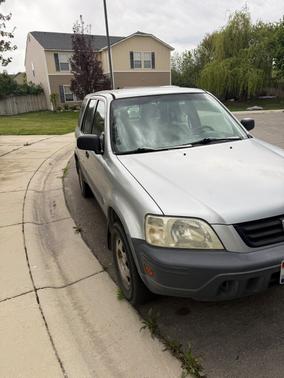 Silver 1998 Honda CR-V LX