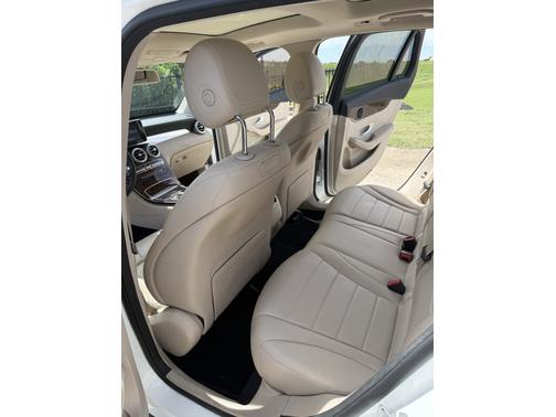 2018 Mercedes-Benz GLC 300 Base
