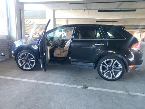 2010 Lincoln MKX Base