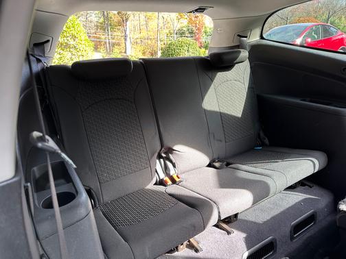 2012 Chevrolet Traverse LT