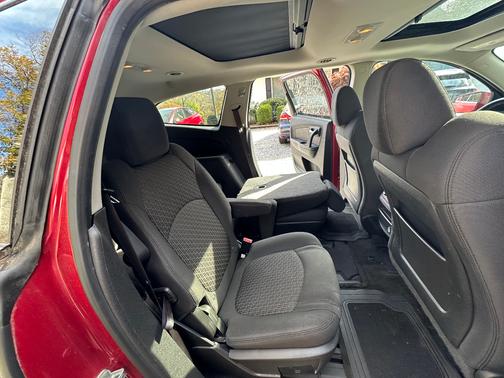 2012 Chevrolet Traverse LT