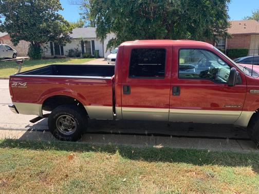 Red 2002 Ford F-250 Lariat Crew Cab Super Duty