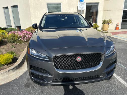 2017 Jaguar F-PACE 35t Prestige