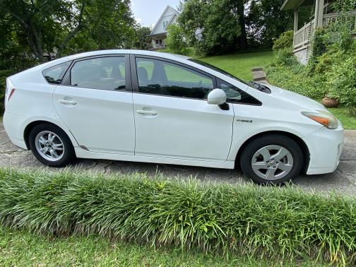 2010 Toyota Prius II