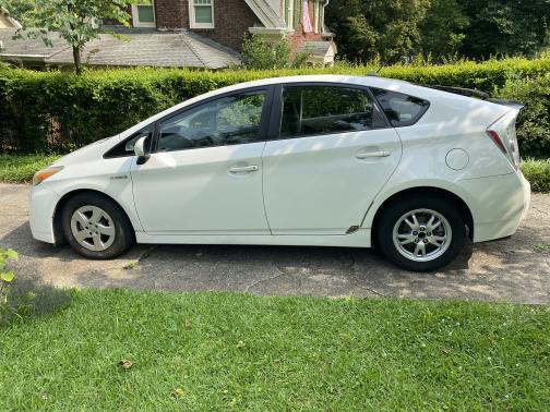 2010 Toyota Prius II