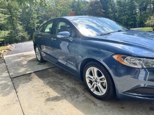 2018 Ford Fusion Hybrid SE