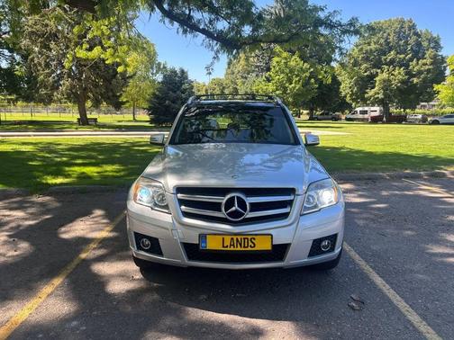 Silver 2010 Mercedes-Benz GLK-Class GLK 350