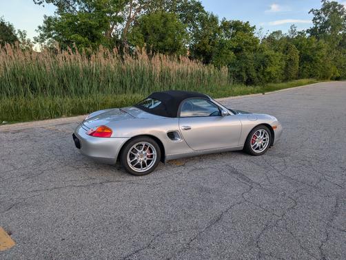 Silver 2002 Porsche Boxster Boxster S