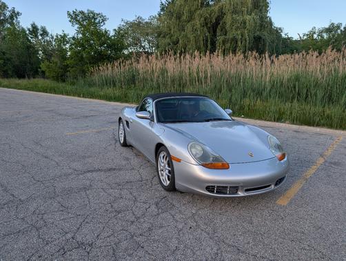 Silver 2002 Porsche Boxster Boxster S