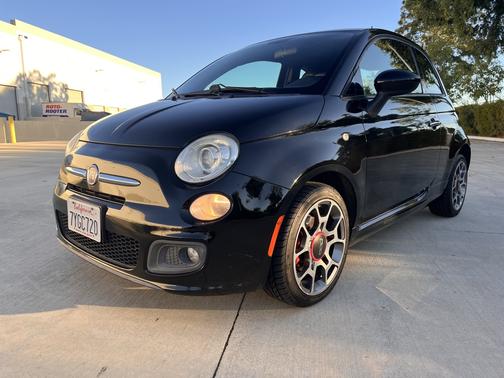 2015 FIAT 500 Sport