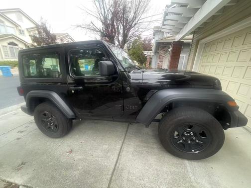 2024 Jeep Wrangler Sport