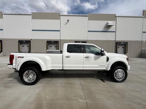 2020 Ford F-450 Platinum