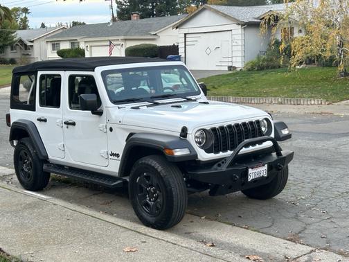 2024 Jeep Wrangler Sport