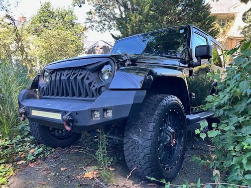 2013 Jeep Wrangler Sahara