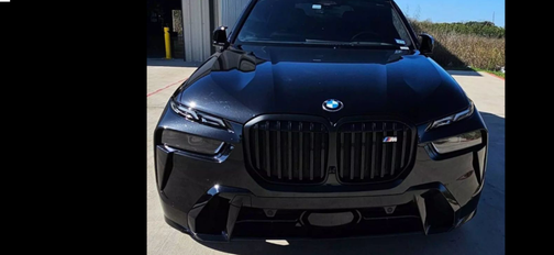 2023 BMW X7 M60i