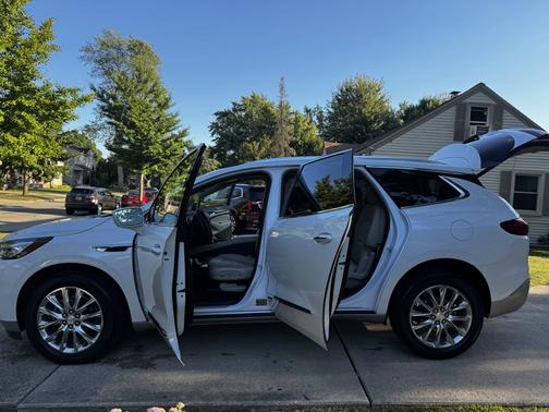 2020 Buick Enclave Premium