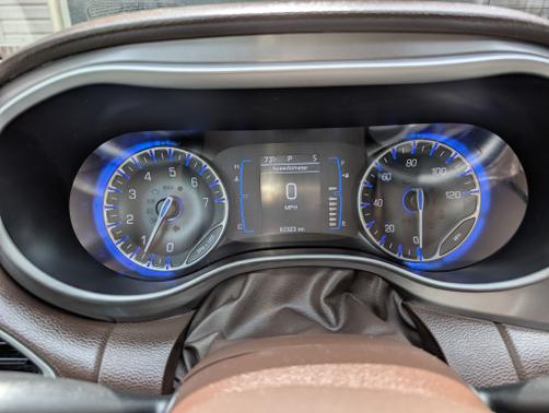 2017 Chrysler Pacifica Touring-L