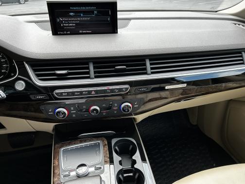 2017 Audi Q7 2.0T Premium Plus
