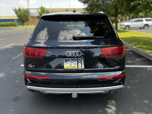 2017 Audi Q7 2.0T Premium Plus