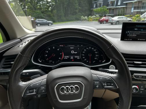 2017 Audi Q7 2.0T Premium Plus