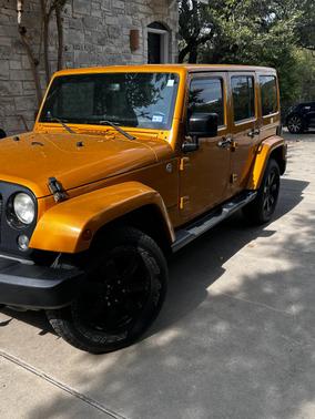 Gold 2014 Jeep Wrangler Unlimited Altitude